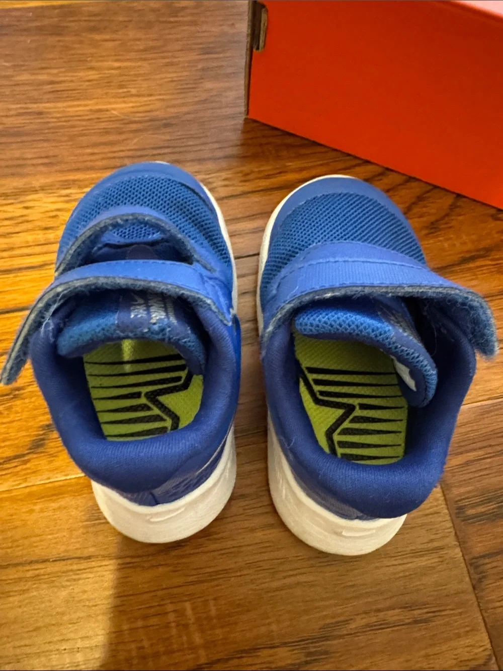 Nike Toddler Navy Blue Velcro Sneakers